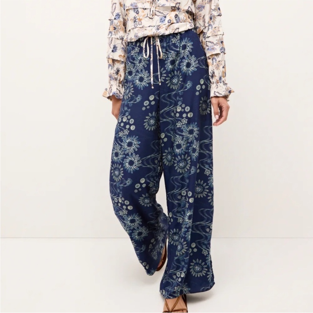 NWT Oliver Umi Solange Pant in Orion (blue floral) Size Small